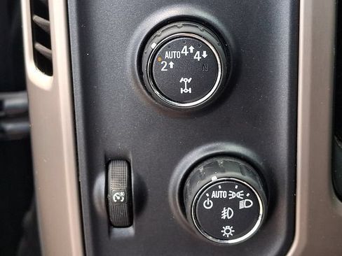 Used 2017 GMC Sierra 1500 Denali AWD/4WD image 18