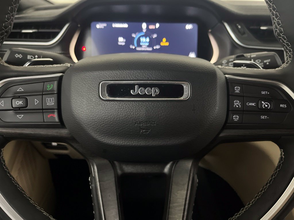 Used 2024 Jeep Grand Cherokee L Limited AWD/4WD image 66