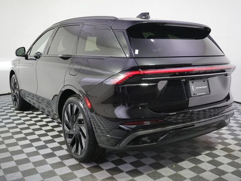 New 2026 Lincoln Nautilus Reserve AWD/4WD image 4