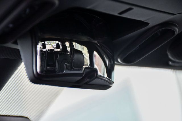 Used 2026 Chrysler Pacifica Limited FWD image 44