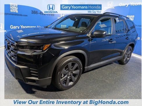 New 2026 Honda Pilot Sport image 10