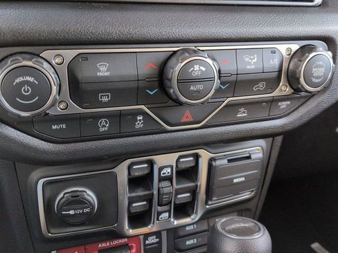 New 2026 Jeep Gladiator Willys image 22