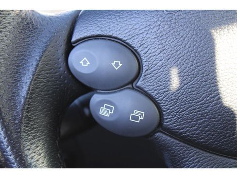 Used 2007 Mercedes-Benz SL 65 AMG image 21