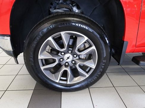 Used 2020 Chevrolet Silverado 1500 LT w/ Texas Edition image 17