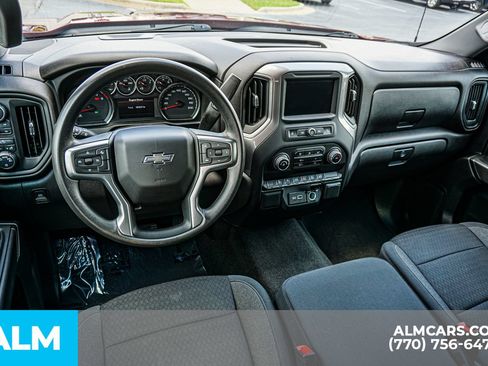 Used 2022 Chevrolet Silverado 1500 Custom Trail Boss w/ Safety Confidence Package AWD/4WD image 28