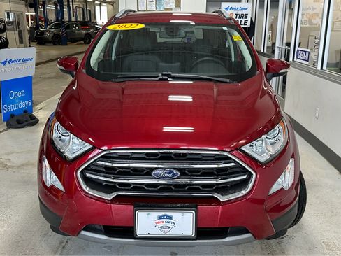 Used 2022 Ford EcoSport Titanium image 2