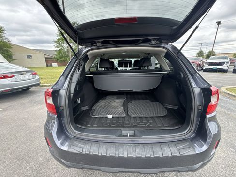 Used 2015 Subaru Outback 2.5i Limited AWD/4WD image 26
