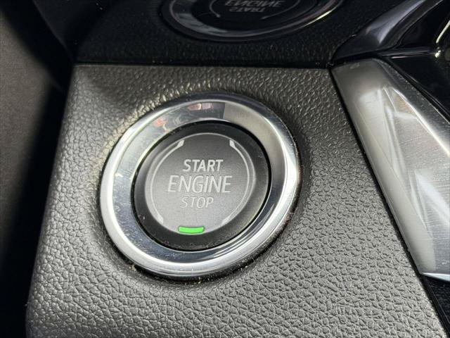 Used 2024 Buick Envista Sport Touring w/ Convenience I Package FWD image 32