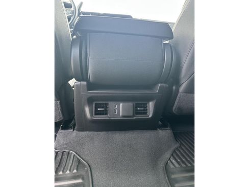 Certified 2025 Chevrolet Silverado 2500 LT w/ Convenience Package AWD/4WD image 15