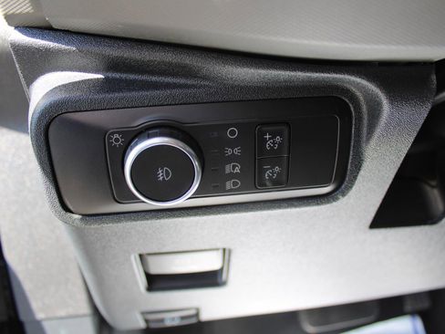 Used 2022 Ford Bronco Big Bend w/ Sasquatch Package image 28