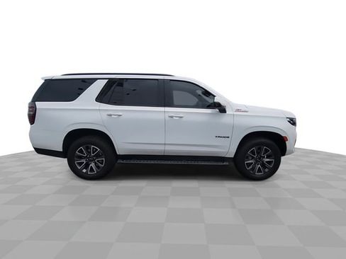 Used 2023 Chevrolet Tahoe Z71 w/ Z71 Off-Road Package AWD/4WD image 9