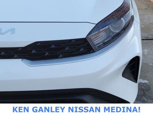 Used 2023 Kia Forte LXS w/ LXS Technology Package image 10