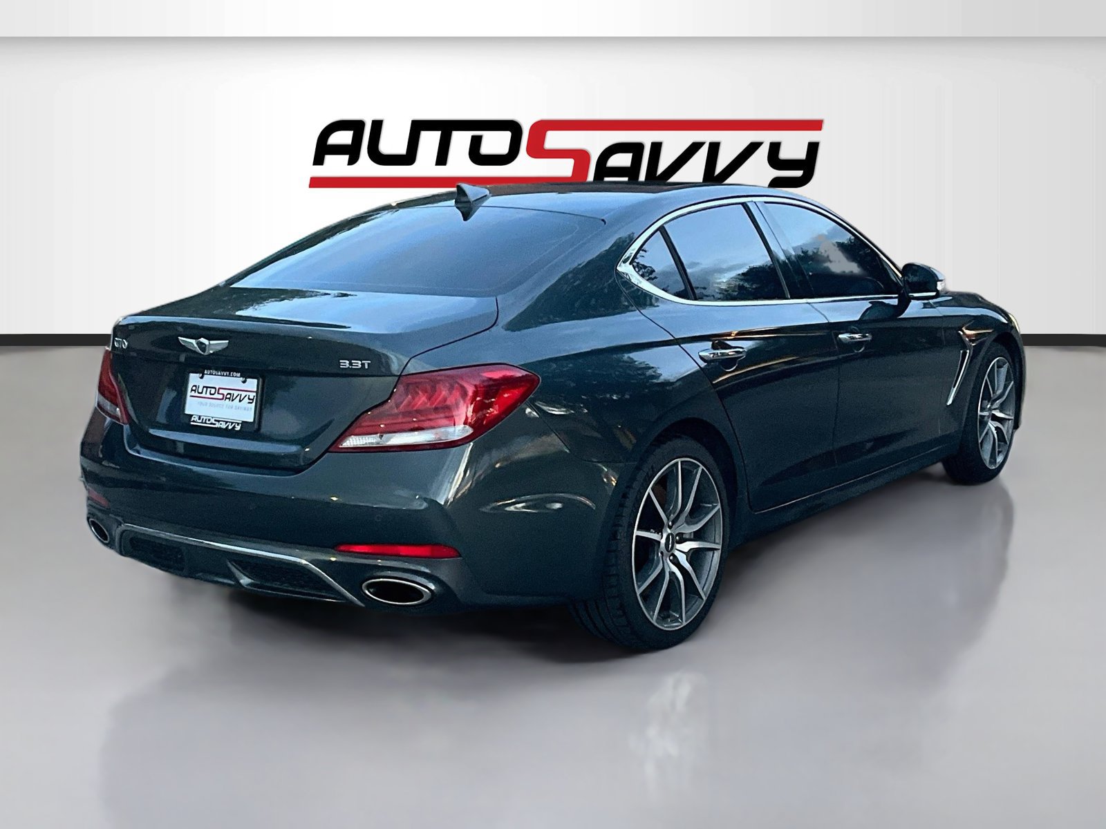 Used 2019 Genesis G70 3.3T Design RWD image 7