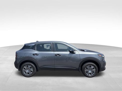Used 2025 Nissan Kicks S AWD/4WD image 5