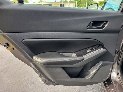 Used 2023 Nissan Altima 2.5 SV image 18