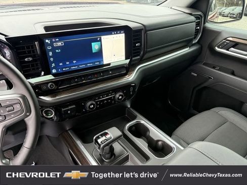 Used 2025 Chevrolet Silverado 1500 RST w/ Convenience Package II RWD image 18