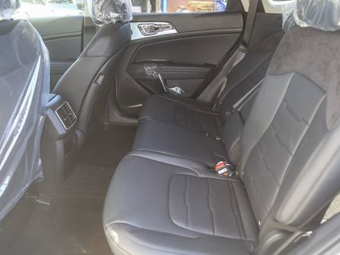 New 2026 Kia Sportage SX image 11