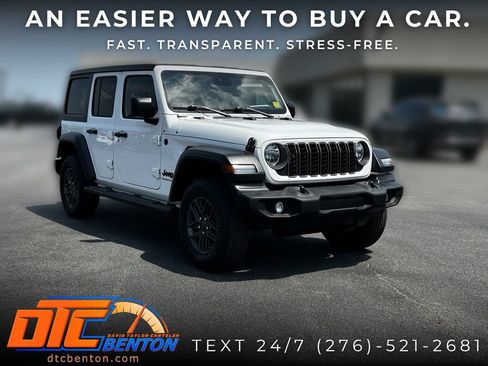 Used 2025 Jeep Wrangler Unlimited Sport AWD/4WD image 1