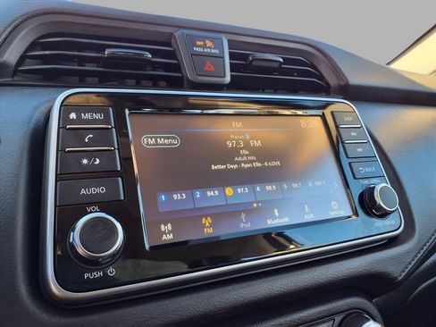 Certified 2025 Nissan Versa S w/ Trunk Package image 5