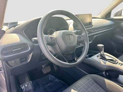 Certified 2023 Honda HR-V LX image 9
