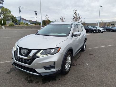 Used 2017 Nissan Rogue SV AWD/4WD image 7