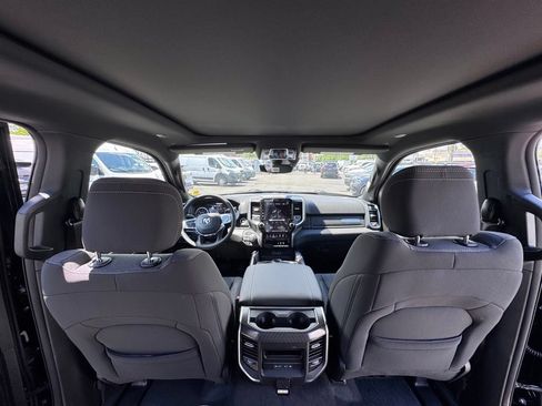 New 2026 RAM 1500 4x4 Crew Cab image 24
