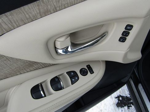 Used 2024 Nissan Murano SL image 24