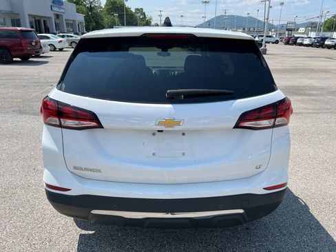 Used 2024 Chevrolet Equinox LT w/ LPO, Floor Liner Package FWD image 6