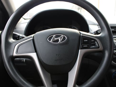 Used 2017 Hyundai Accent SE image 16