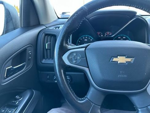 Used 2020 Chevrolet Colorado LT image 37