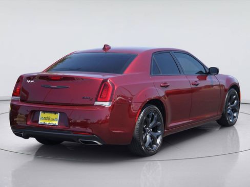 Used 2023 Chrysler 300 S RWD image 6