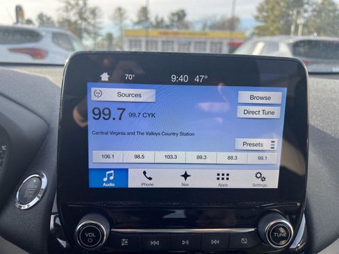 Used 2018 Ford EcoSport Titanium image 12