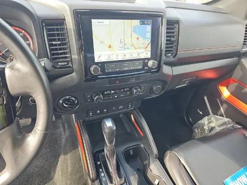 Used 2023 Nissan Frontier PRO-4X w/ Pro-4X Premium Package AWD/4WD image 8