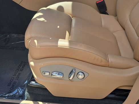 Certified 2023 Porsche Macan GTS AWD/4WD image 15