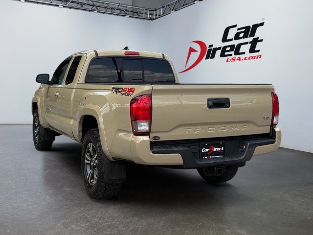 Used 2017 Toyota Tacoma TRD Sport w/ Tow Package (A/T) AWD/4WD image 9