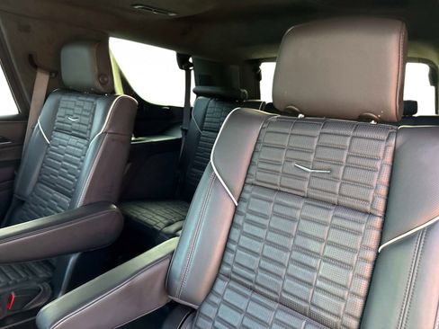 Used 2024 Cadillac Escalade V image 15