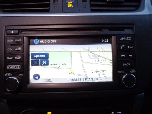 Used 2015 Nissan Sentra SR w/ Navigation Package image 12