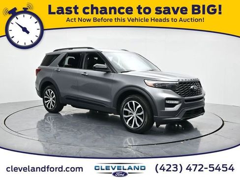 Used 2022 Ford Explorer ST image 1