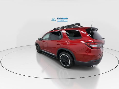 New 2026 Honda Pilot Touring image 8