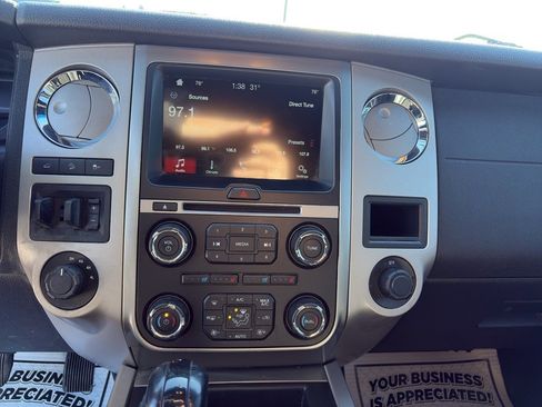 Used 2017 Ford Expedition XLT w/ Equipment Group 202A image 14