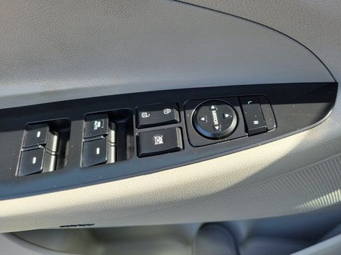 Used 2019 Hyundai Tucson Sport w/ Cargo Package FWD image 29