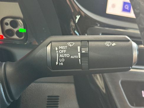 Certified 2023 Lexus ES 300h w/ Premium Package FWD image 31