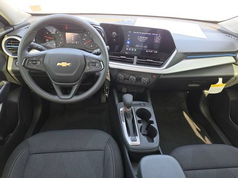 New 2026 Chevrolet Trax LS FWD image 7