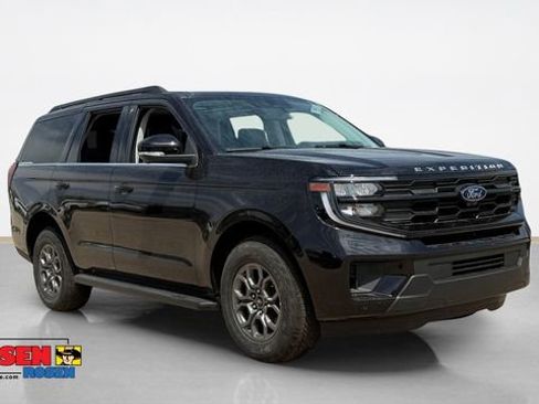 New 2026 Ford Expedition Active AWD/4WD image 1
