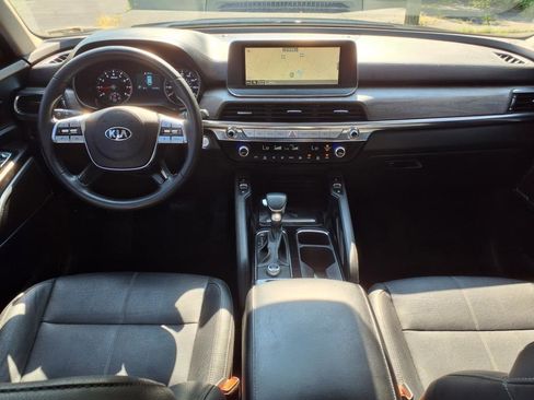 Used 2021 Kia Telluride EX w/ EX Premium Package image 16