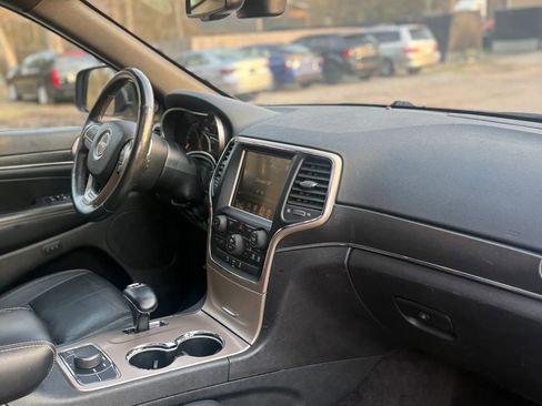 Used 2015 Jeep Grand Cherokee Limited image 22