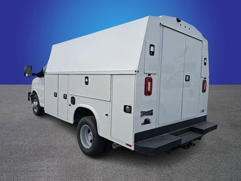 New 2026 Chevrolet Express 3500 w/ Power Convenience Package RWD image 2