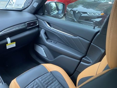 New 2024 Maserati Levante Trofeo image 49