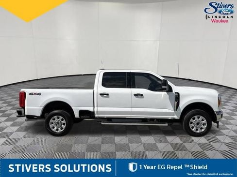 Used 2024 Ford F250 XLT AWD/4WD image 5
