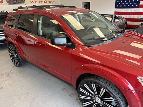 Used 2009 Dodge Journey SE w/ Popular Equipment Group image 4